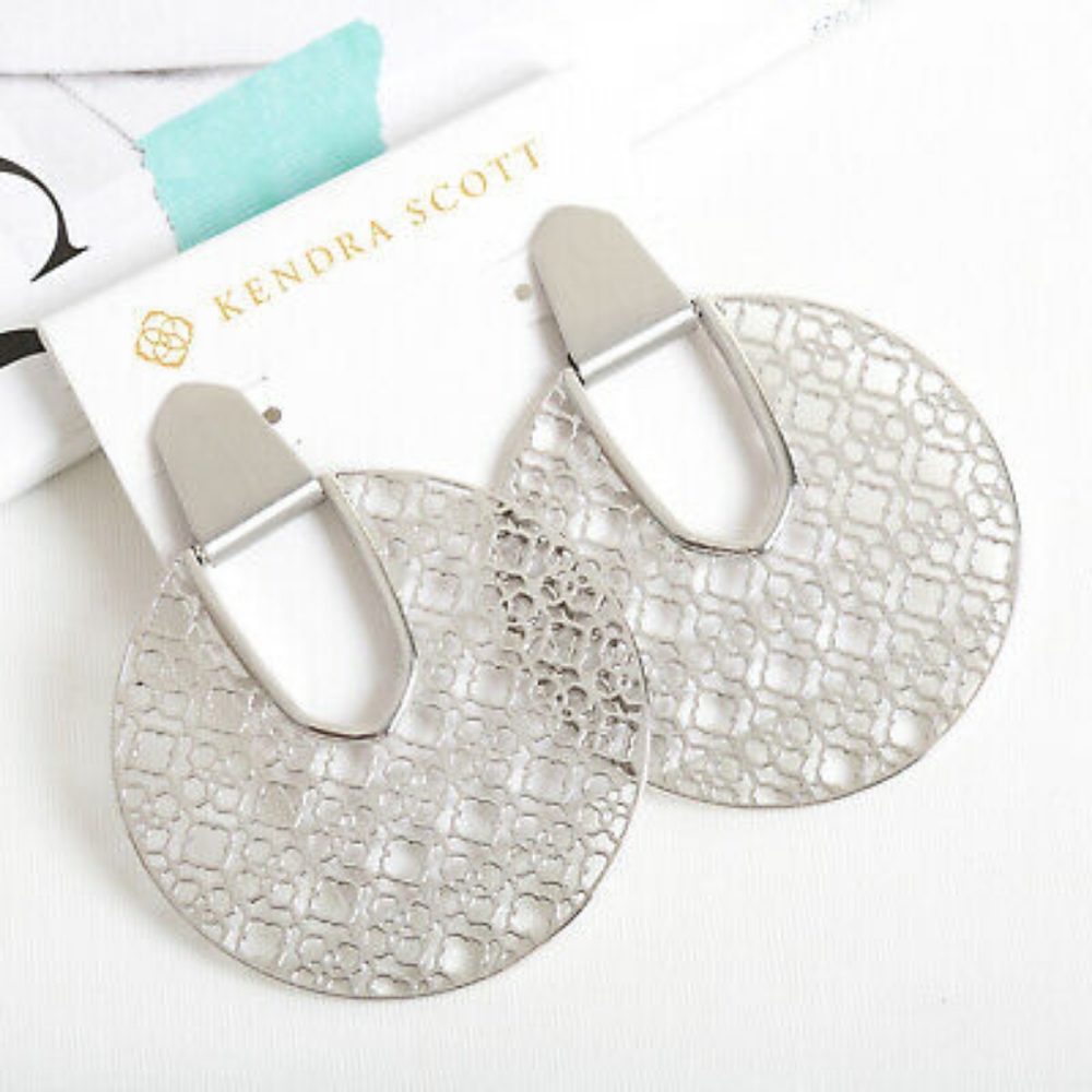 Nwt Kendra Scott earrings in silver
